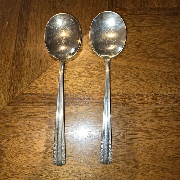 Sterling Silver Alvin Chapel Bells Soup Spoons Vintage Set Of 2 6.25" 69g HS110 - Picture 1 of 7